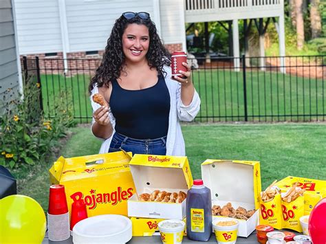 North Carolina Fast Food Chains that Locals Love - NC Eat & Play