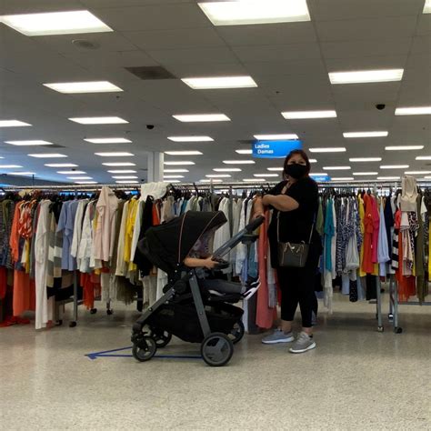 General Merchandise Store 的图像结果