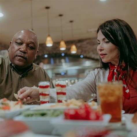 Hershey Farm Resort - The Grand Smorgasbord | Discover Lancaster