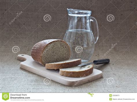 面包水 库存图片. 图片 包括有 面包水 - 23328873