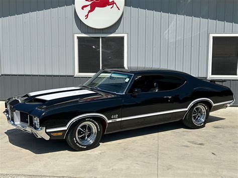 1971 Oldsmobile Cutlass | Coyote Classics