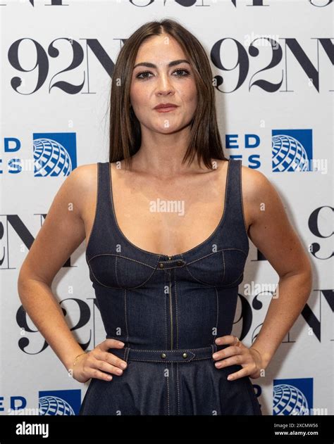 Isabelle Fuhrman attends 'Horizon: An American Saga, Chapter I ...