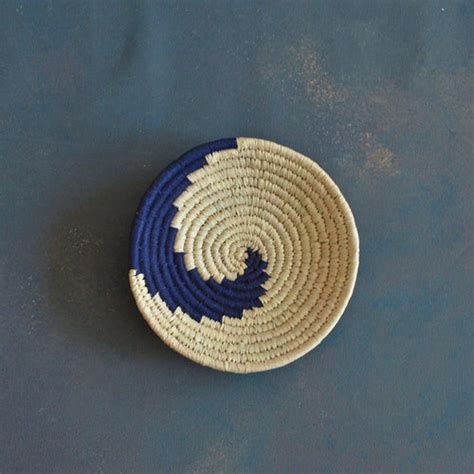 Multi color Abstract Handwoven Sabai Grass Wall Basket - Wall Hanging ...