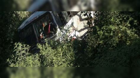 Bus carrying over 40 people falls into gorge in Uttarakhand's Pauri ...