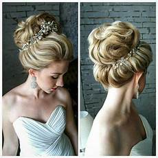 High Wedding Updo Hairstyles by 20 Stunning Wedding Hair Updos To Inspire Every High Wedding Updo Hairstyles