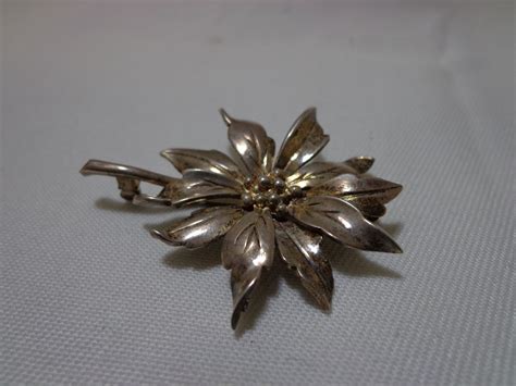 Vintage Sarah Coventry Sterling Silver Flower Brooch
