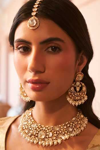 Buy Gold Plated Pearls Yadavi Moissanite Necklace Set by Preeti Mohan ...