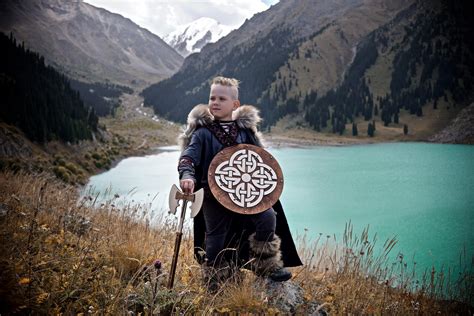 Nordic Legends: 17 Iconic Viking Names and Their Stories