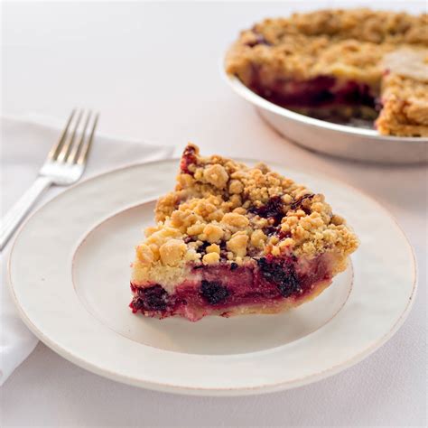 Lakeshore Berry Crumb Pie | Grand Traverse Pie Company