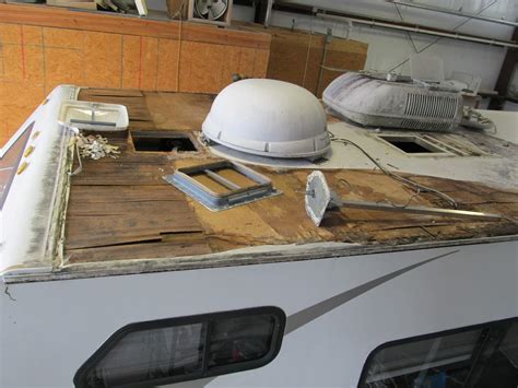 When to Replace Your RV Roof: Key Signs and Advice