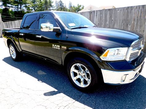 Used 2017 Ram 1500 Laramie 4x4 Crew Cab 5''7' Box For Sale ($29,800) | Metro West Motorcars LLC ...