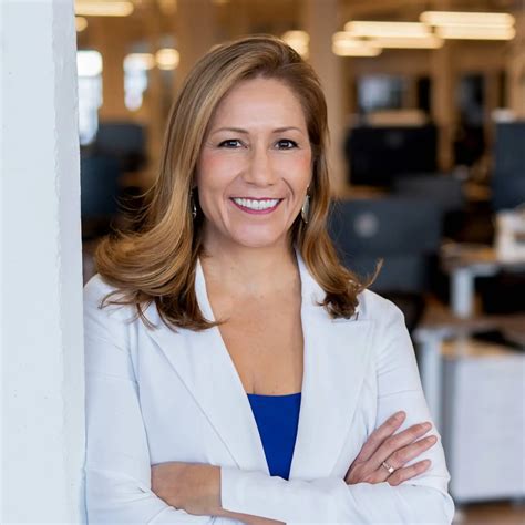 Professional Photo Headshot Tips at Elizabeth Knowles blog