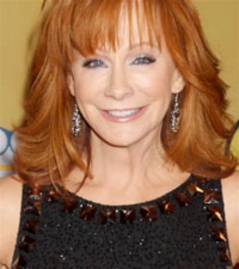 ‘Malibu Country,’ Reba’s New Sitcom Picked Up by ABC (Watch a Preview!)