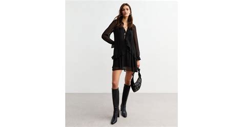 Black Crinkled Chiffon Tie Neck Mini Dress | New Look