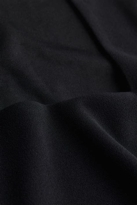 Square-neck bodycon dress - Black - Ladies | H&M IN