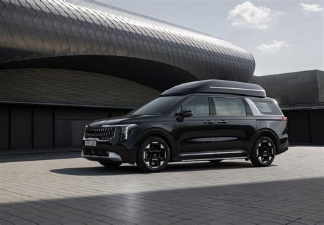 Kia Launches The 2026 Carnival Hi-Limousine in Korea - Korean Car Blog