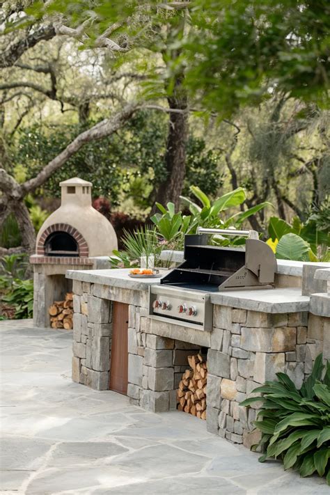 https://ladyinspoclub.com/wp-content/uploads/2025/03/outdoor-kitchen-rustic-stone-png.webp