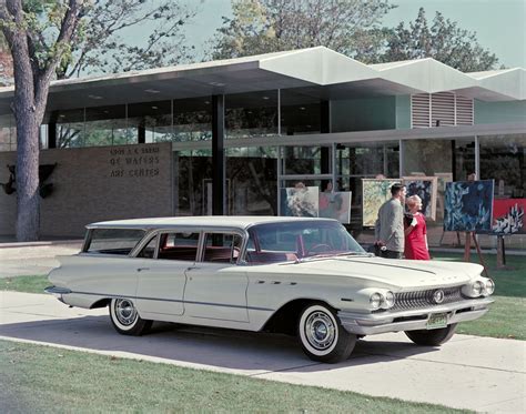 Buick Invicta Estate Wagon - 1960