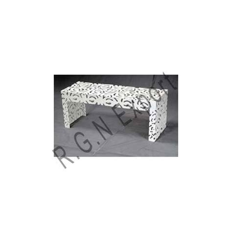 Aluminium Garden Bench buy in Moradabad