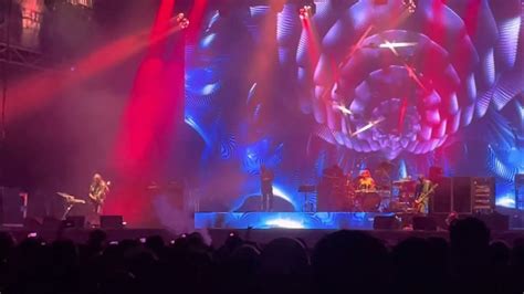 Rezultat imagine pentru Tool Invincible Front-Row