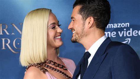 Katy Perry Age & Height: How Old Is the American Idol Judge? | Heavy.com