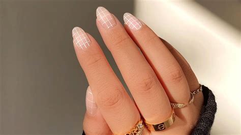 The summer nail art design to choose next, based on your zodiac sign ...