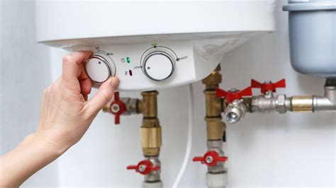 What Temperature Is Lukewarm? [All Questions Answered] (Updated May 2025)