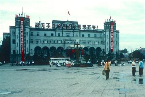 老照片：1977年的辽宁沈阳，40多年前的老沈阳街景让人怀念