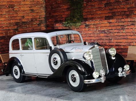 1937 Mercedes-Benz 260D Pullman 1:18 BoS scale model car | Scale Arts India