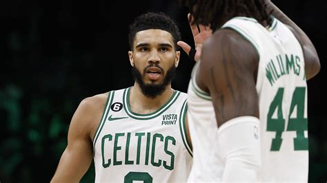 Kia MVP Ladder: Jayson Tatum leaps over Joel Embiid for No. 3 : r/sixers