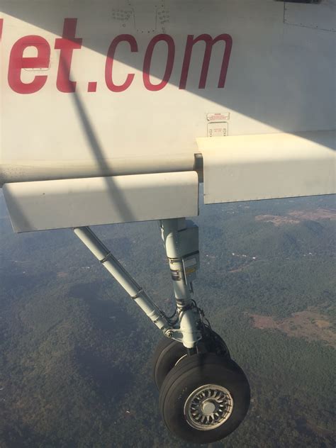 Image result for SpiceJet Q400