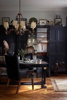 Black Golden Colors Modern Interior Design Trends 2014 by Retro Modern Interior Design Ideas Creating Mysterious Black Golden Colors Modern Interior Design Trends 2014