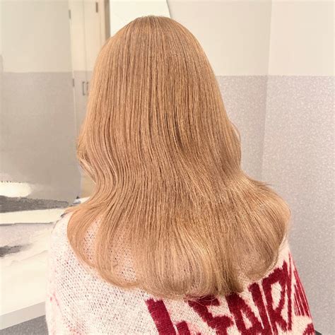 lynn Moana by HEADLIGHT所属・ブリーチ・小顔カット MIORIのヘアカタログ｜ミニモ