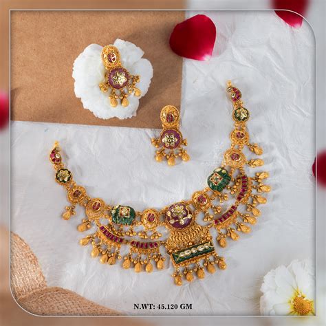 Jalar Set - Aagam Gold
