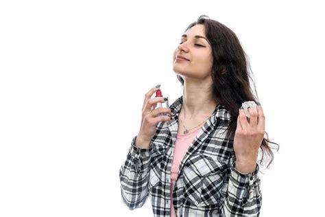 Charm Perfume: Long-Lasting Confidence-Boosting Scents – French Essence