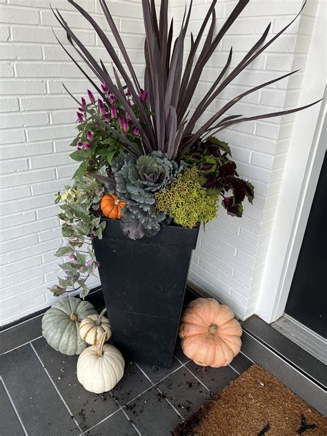 15 elaborate fall planter ideas 2023 four generations one roof – Artofit
