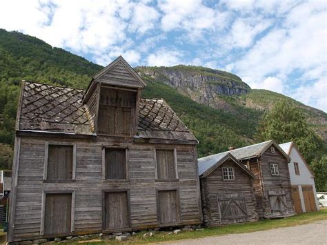 LAERDAL TOURIST INFORMATION (2025) All You Need to Know BEFORE You Go ...