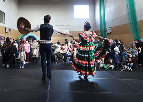 ‘When Irish language speakers say ‘céad míle fáilte’, we genuinely mean ...