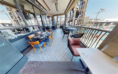 Bird Fountain View - Blackbird Cafe - Event Venue Hire - Tagvenue.com