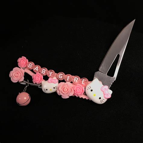 Hello Kitty Hunting Knife