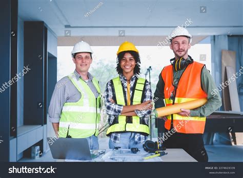 Multiracial Business People 的图像结果