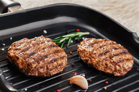 how to cook burger on blackstone