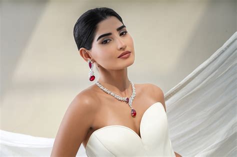 Hazoorilal Legacy Unveils ‘Luminara’ Collection, Inspired by the ...