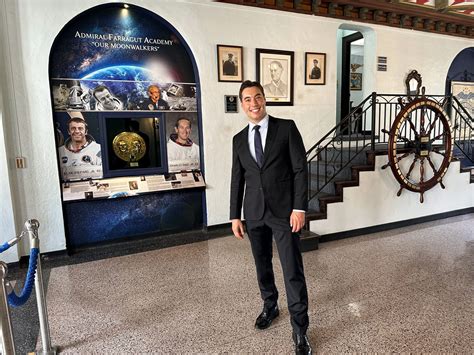 Admiral Farragut Academy