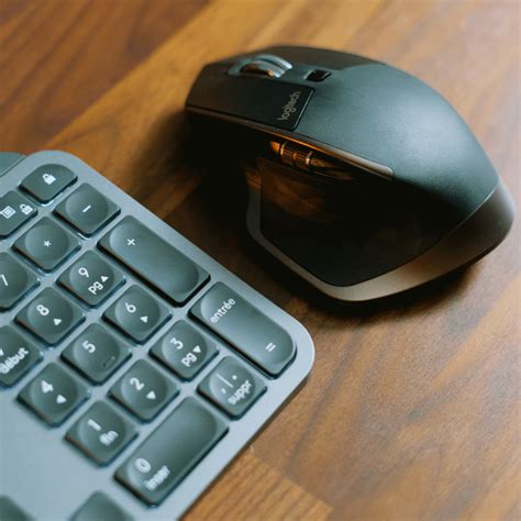 Computer Shop in Brecon 的图像结果