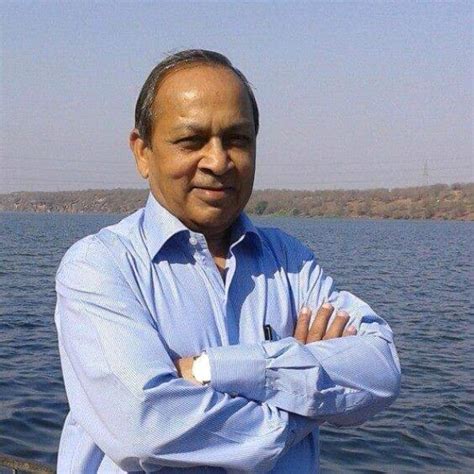 Siree —Gift a smile