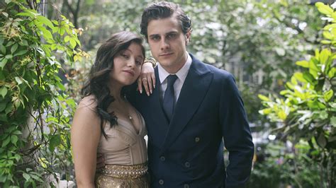 Casi el paraíso - Tráiler y entrevista con Miguel Rodarte y Esmeralda ...