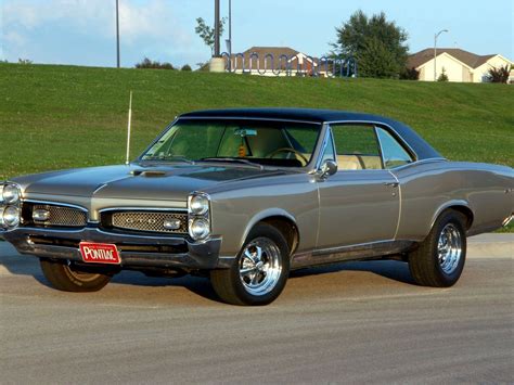 1967 Pontiac GTO Old American Cars, American Muscle Cars, Vintage Muscle Cars, Vintage Cars ...
