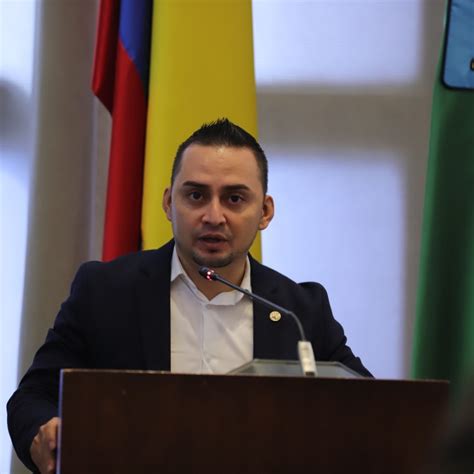 Nuevo Personero en Distrito Medellín – Carfoz