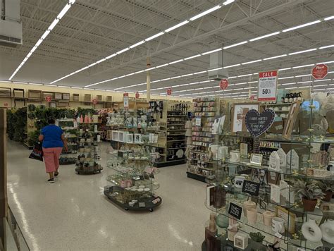 HOBBY LOBBY - 1336 Greenbrier Pkwy, Chesapeake VA - Hours, Directions ...